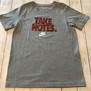 Nike T-shirt SZ Large